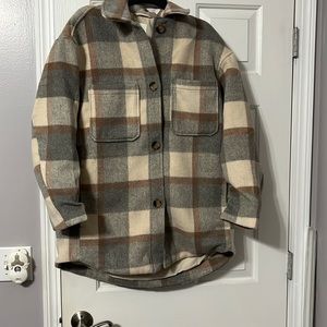 NWT Plaid Flannel Coat. Neutral Colors.